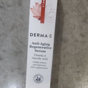 Derma E Anti-Aging Regenerative Serum - New In Box